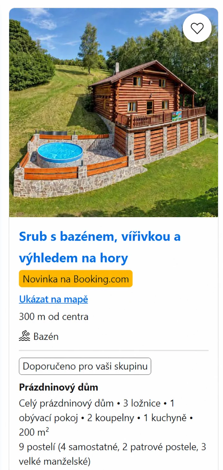 Ilustrační ukázka nabídky na Booking.com: Srub s bazénem, vířivkou a výhledem na hory. Prázdninový dům se třemi ložnicemi.